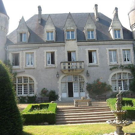 Chateau De Montbrun Hotel Saint-Michel-Chef-Chef Buitenkant foto
